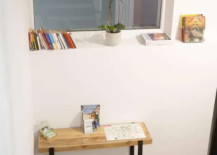 Harrachgasse Five מלון דירות 3*